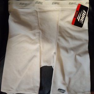 NEW Bike Athletic Compression Shorts LARGE